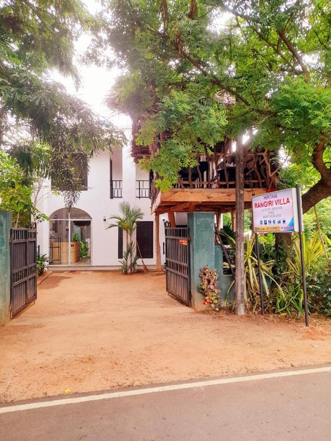 Heritage Rangiri Villa Dambulla Buitenkant foto