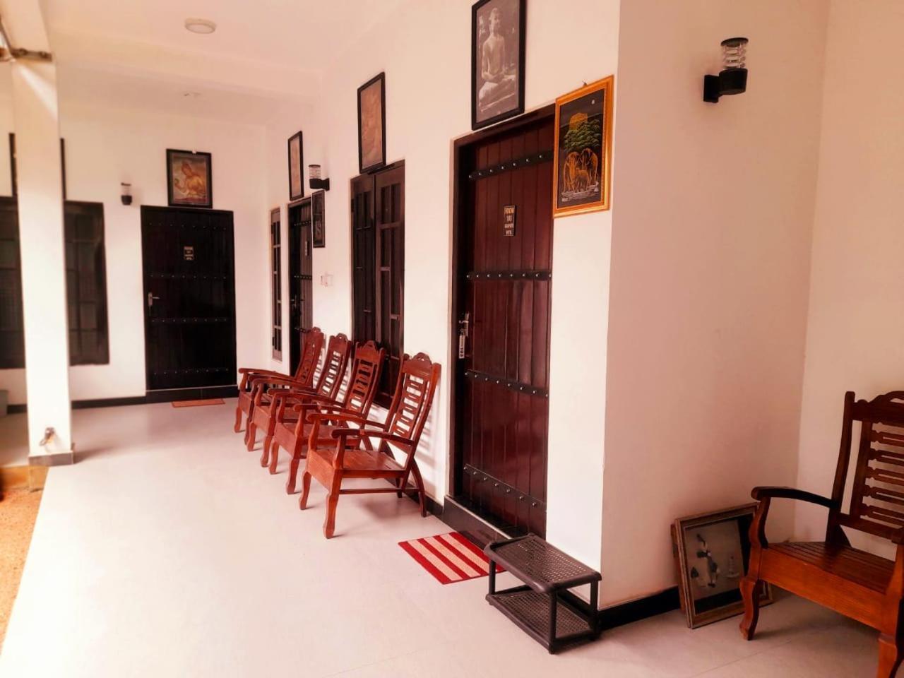 Heritage Rangiri Villa Dambulla Buitenkant foto